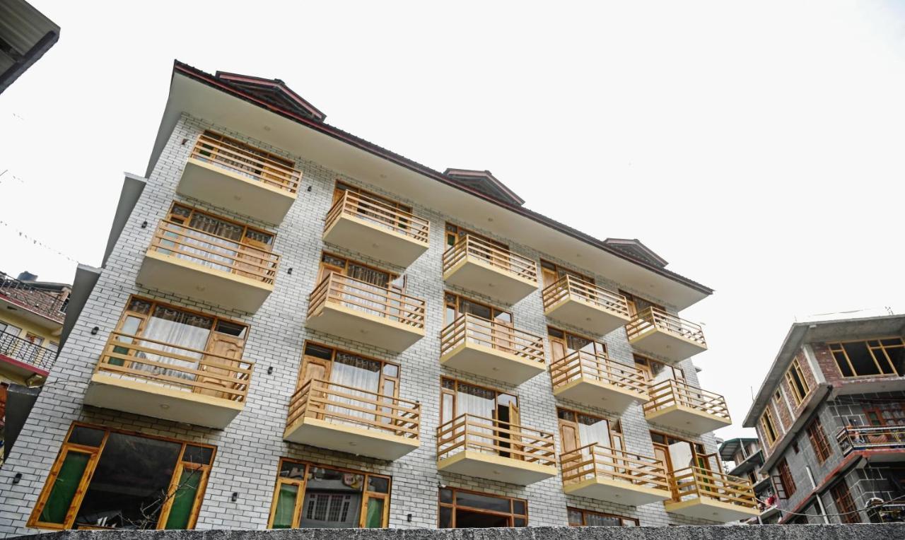 Treebo Dev With Valley View, Mall Road Манали Экстерьер фото